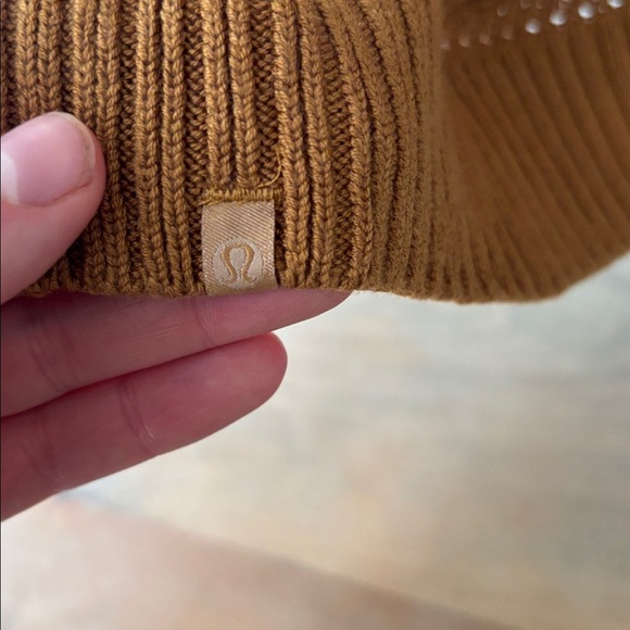 Lululemon Softer Still Wrap – Size M/L (Mustard Brown) - Picture 7 of 8